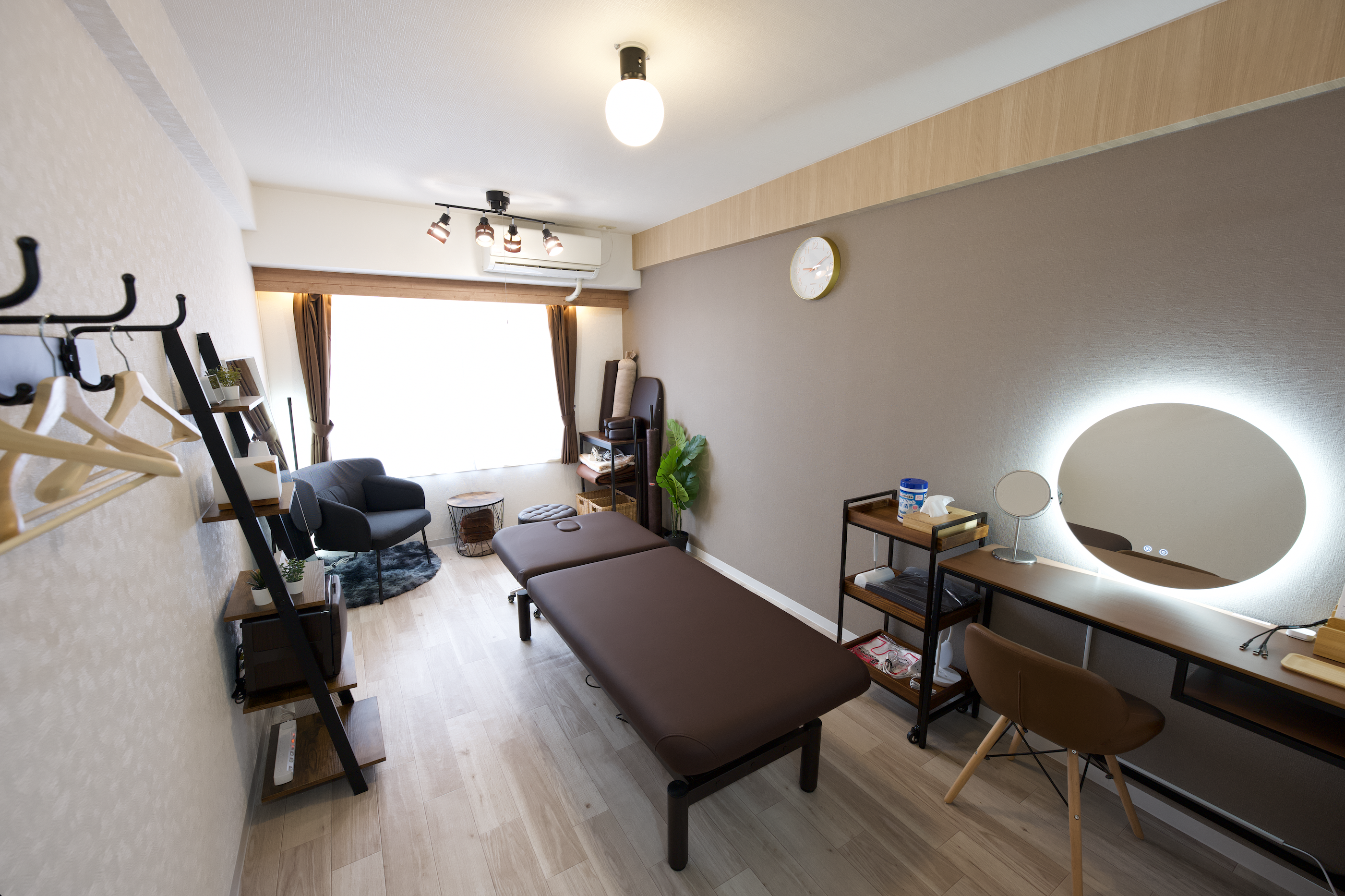 新宿店ご案内 | 都内レンタルサロンYou｜完全個室のレンタルサロン